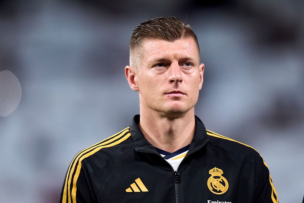 بالفيديو .. ردة فعل جماهير ريال مدريد بعد سماع خبر اعتزال توني كروس