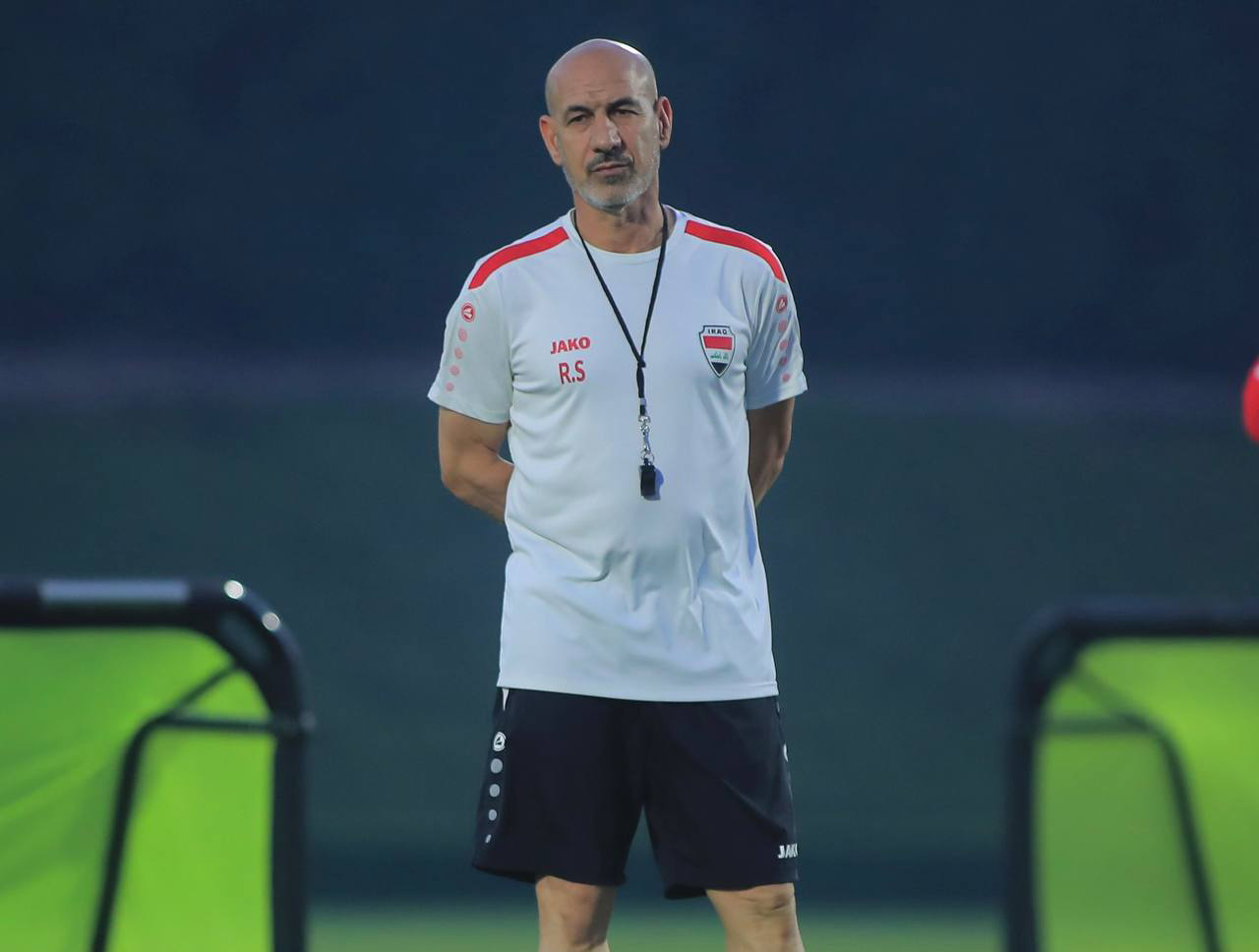 راضي شنيشل: هدفنا التأهل بالفوز على السعودية