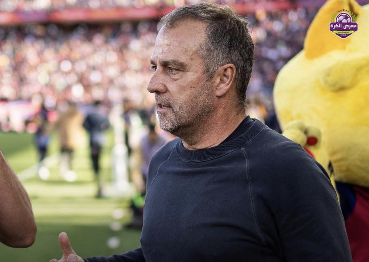 برشلونة يجدد عقد فليك 