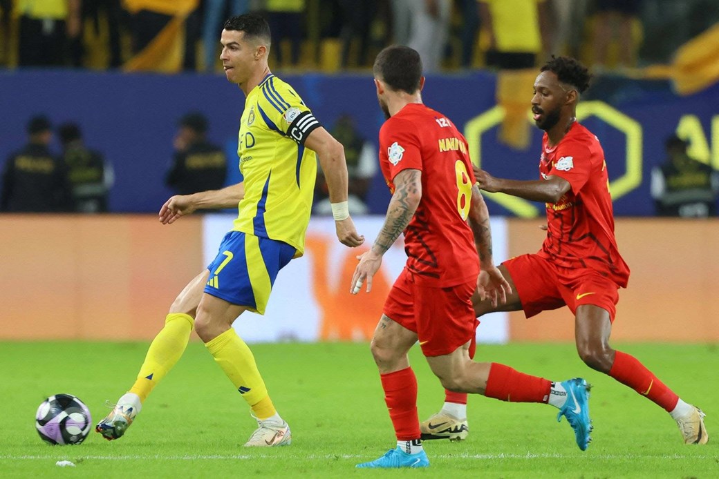 النصر يسقط امام القادسية