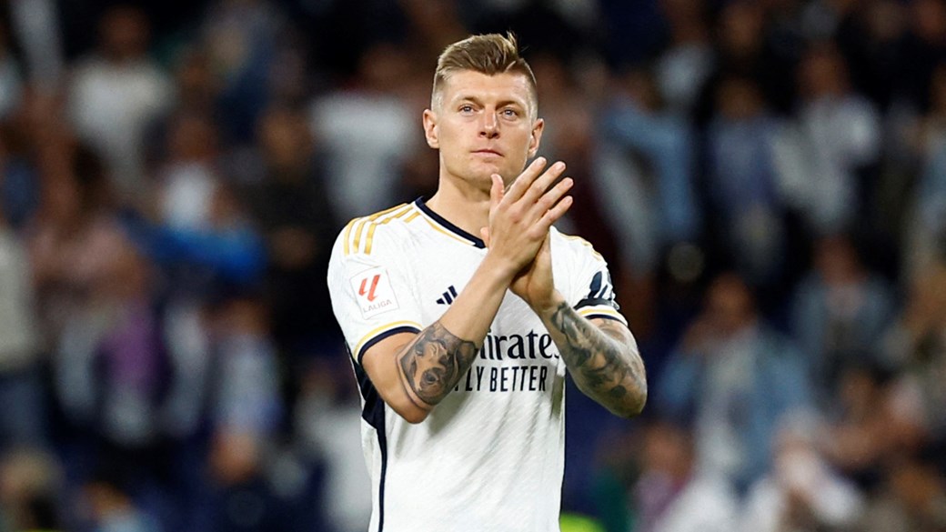 هل يفكر ريال مدريد في تعويض توني كروس في سوق الانتقالات