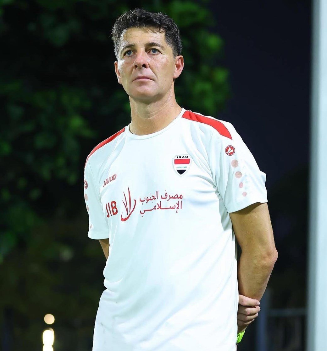 اتحاد الكرة يقيل كاساس من تدريب المنتخب الوطني