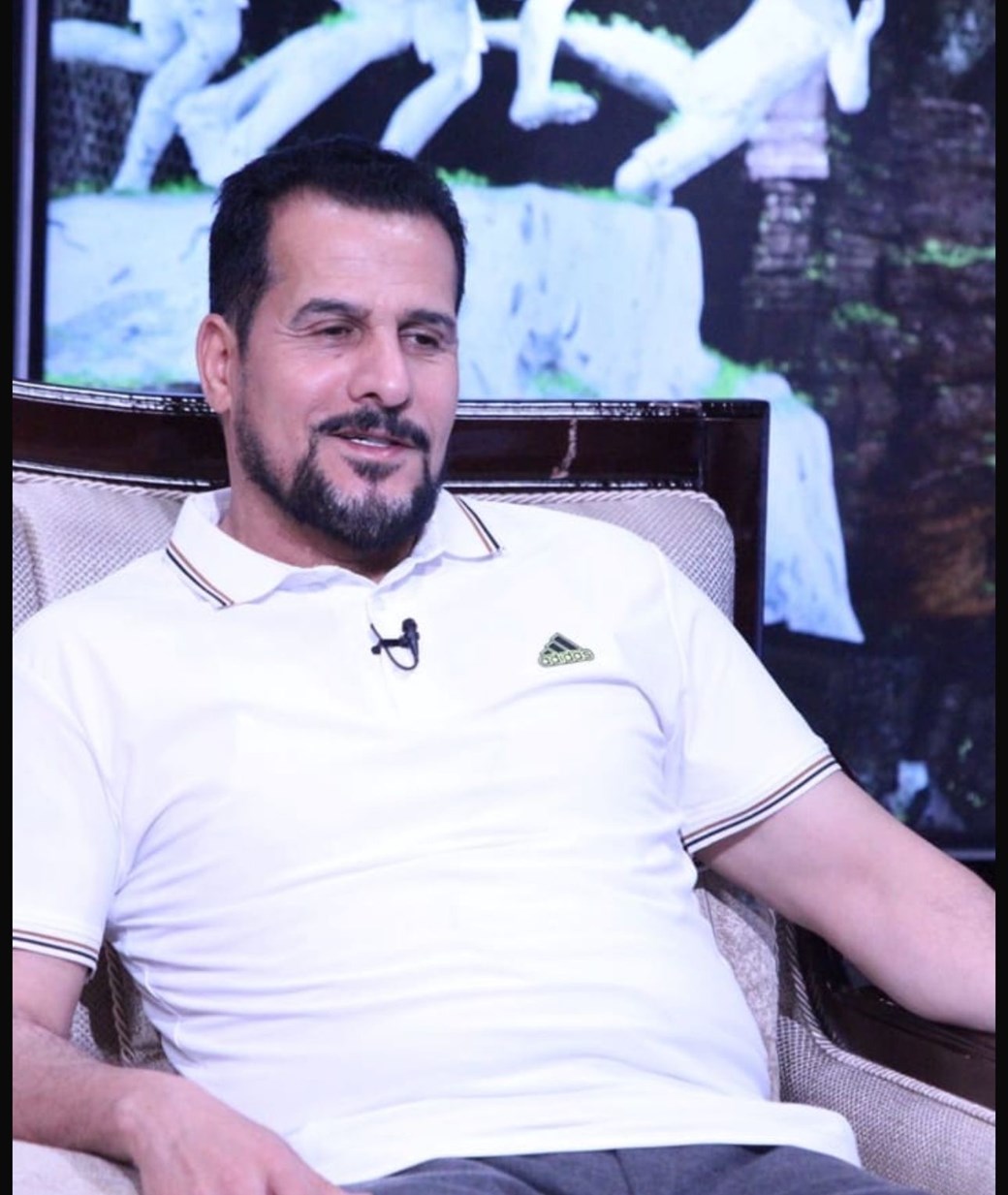مظهر خلف : بعض اللاعبين لايستحقون التواجد مع الاولمبي