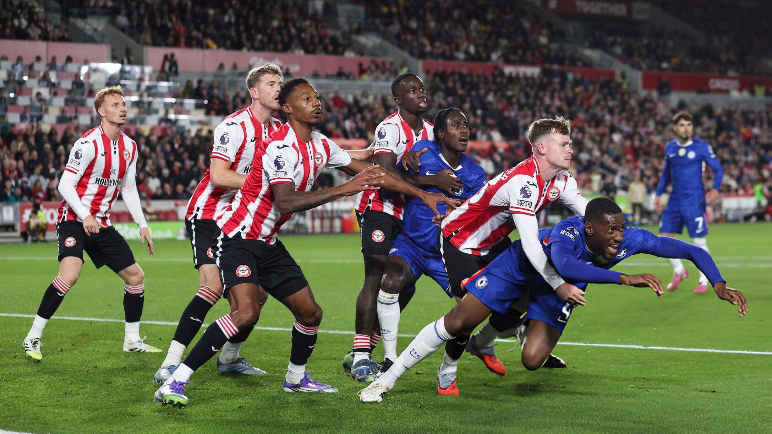 برينتفورد يفرض التعادل على تشيلسي في البريميرليغ