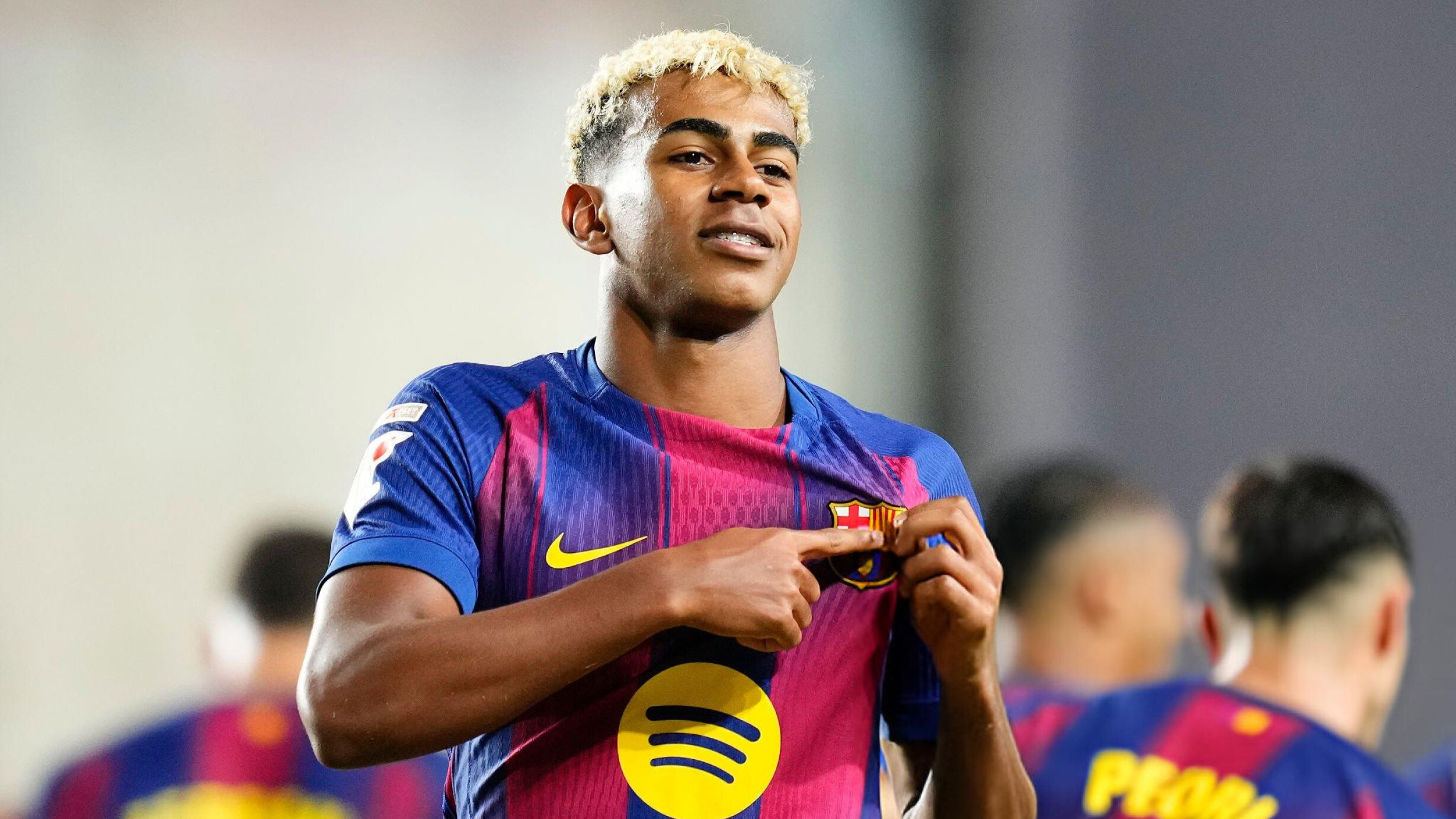 لامين يامال .. موهبة إسبانيا الذهبية التي تخطف الأنظار