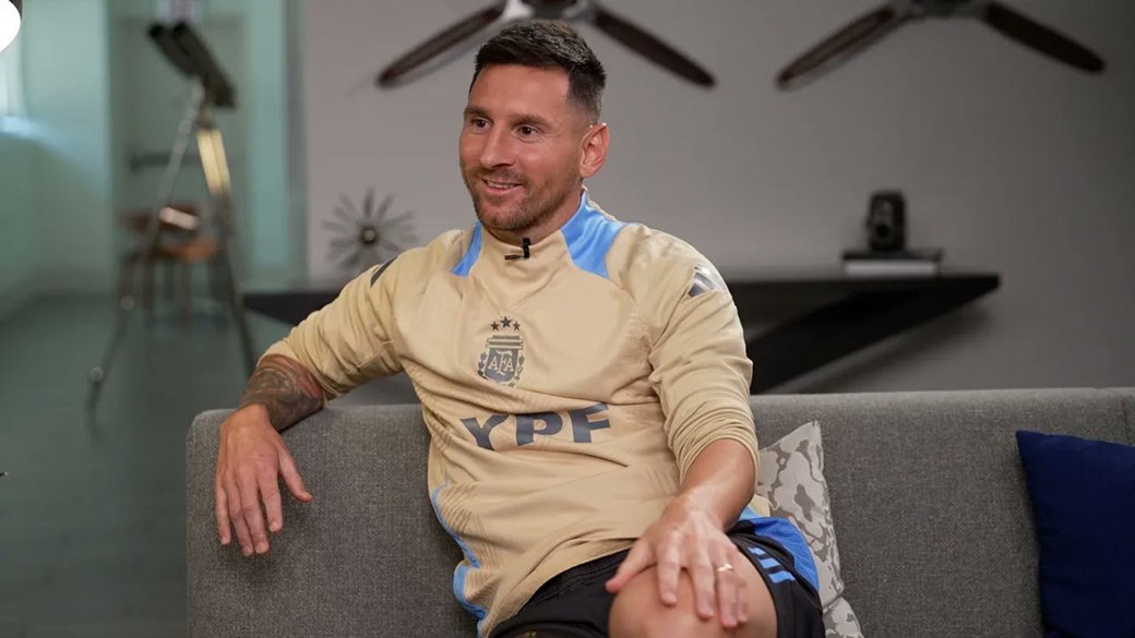 ميسي: : ريال مدريد هو الأفضل في العالم ، ولكن !