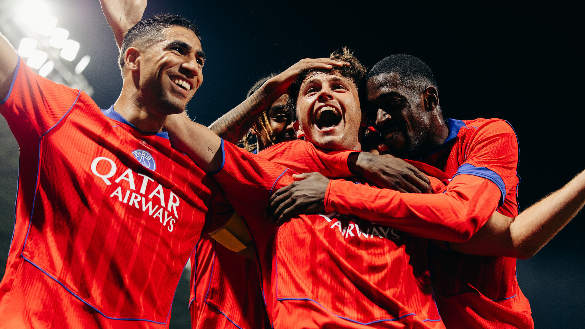 باريس سان جيرمان يكتسح تولوز بسداسية في الدوري الفرنسي