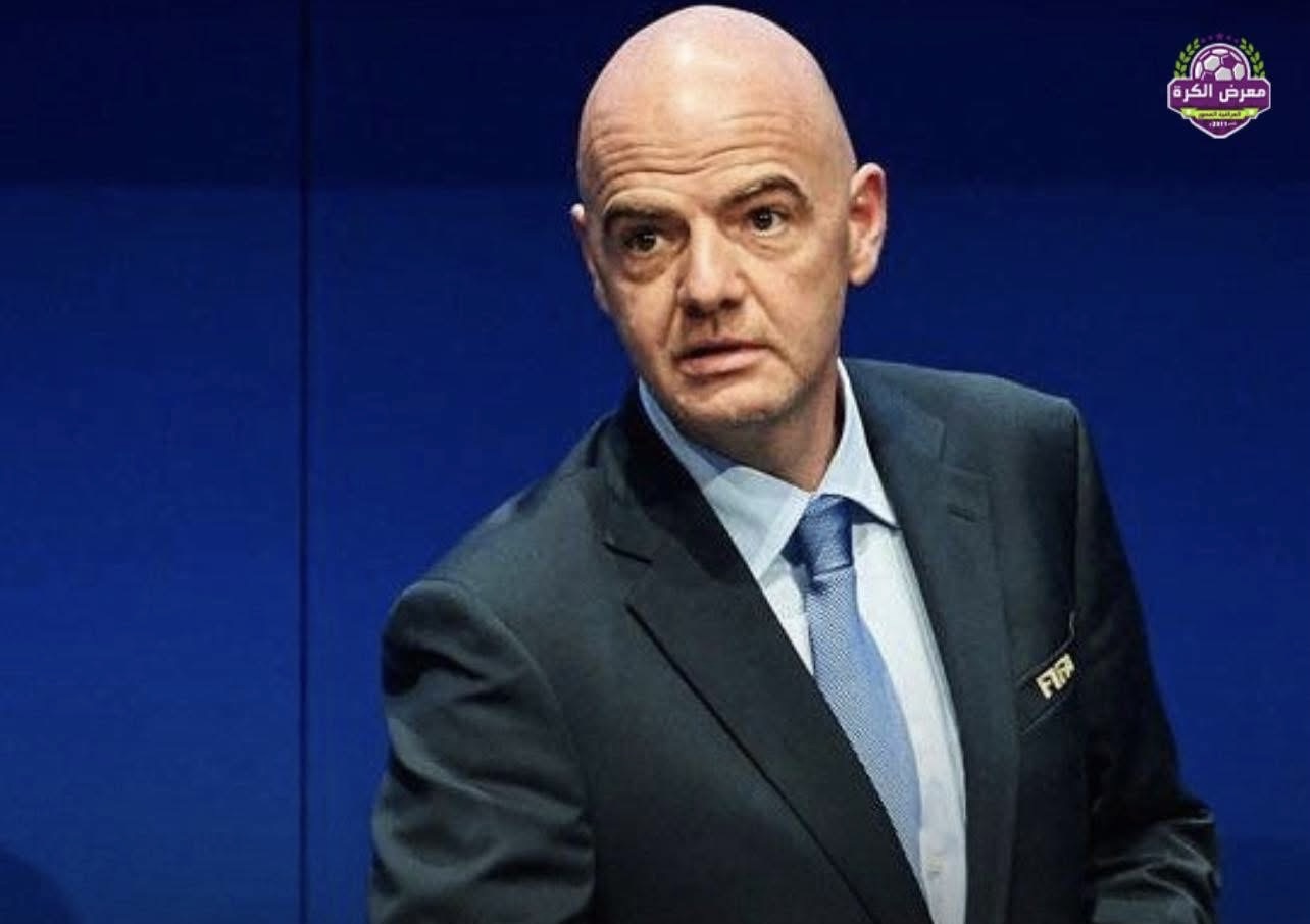 انفاتينيو يكشف عن فريقه في دوري الابطال