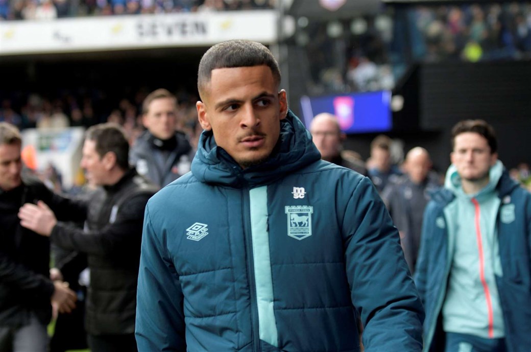 علي الحمادي يعترف بانه خاض مبارياته الأخيرة مع الكثير من الألم