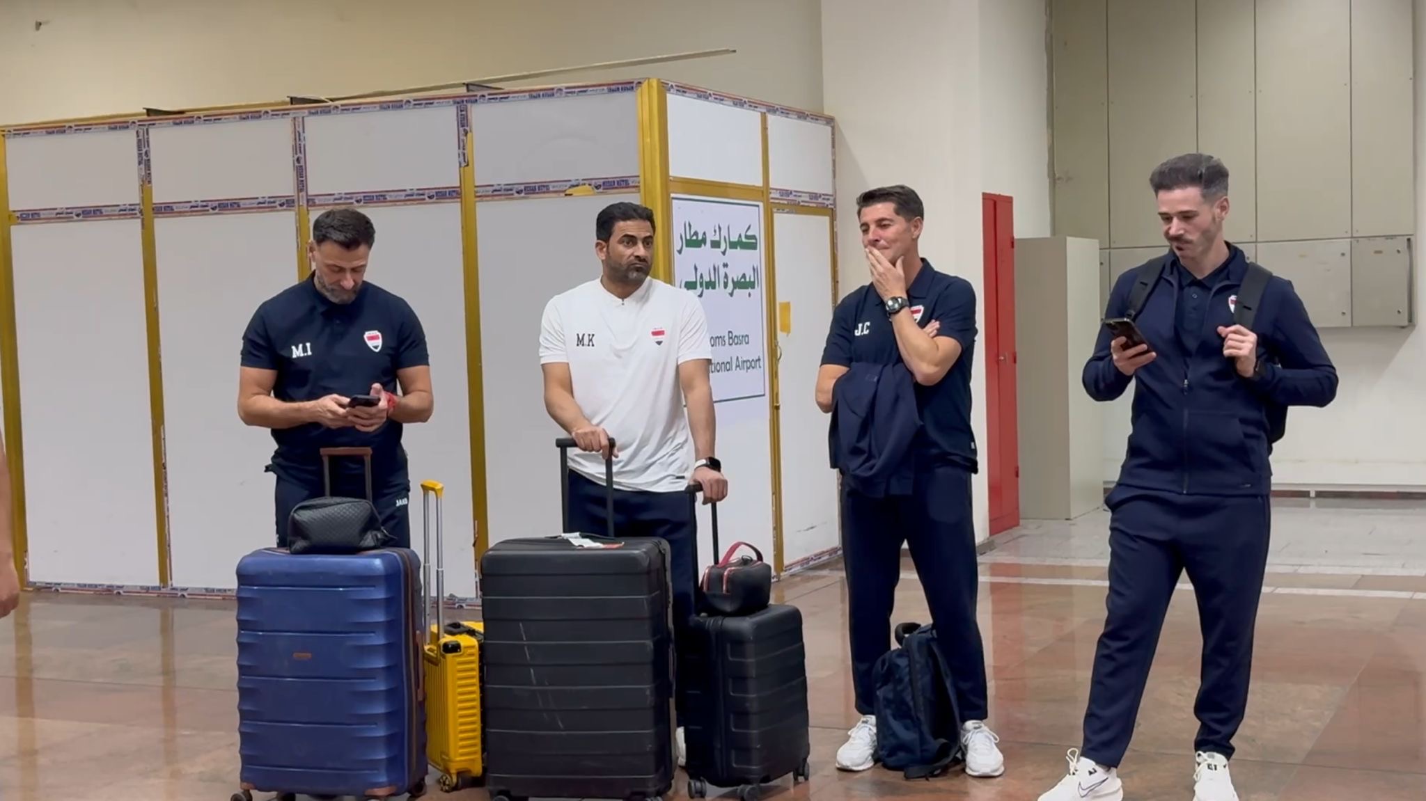 منتخبنا الوطني يصل البصرة استعداداً لمواجهة الاردن