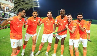 الكرمة يحسم المواجهة برباعية نظيفة أمام الكهرباء.