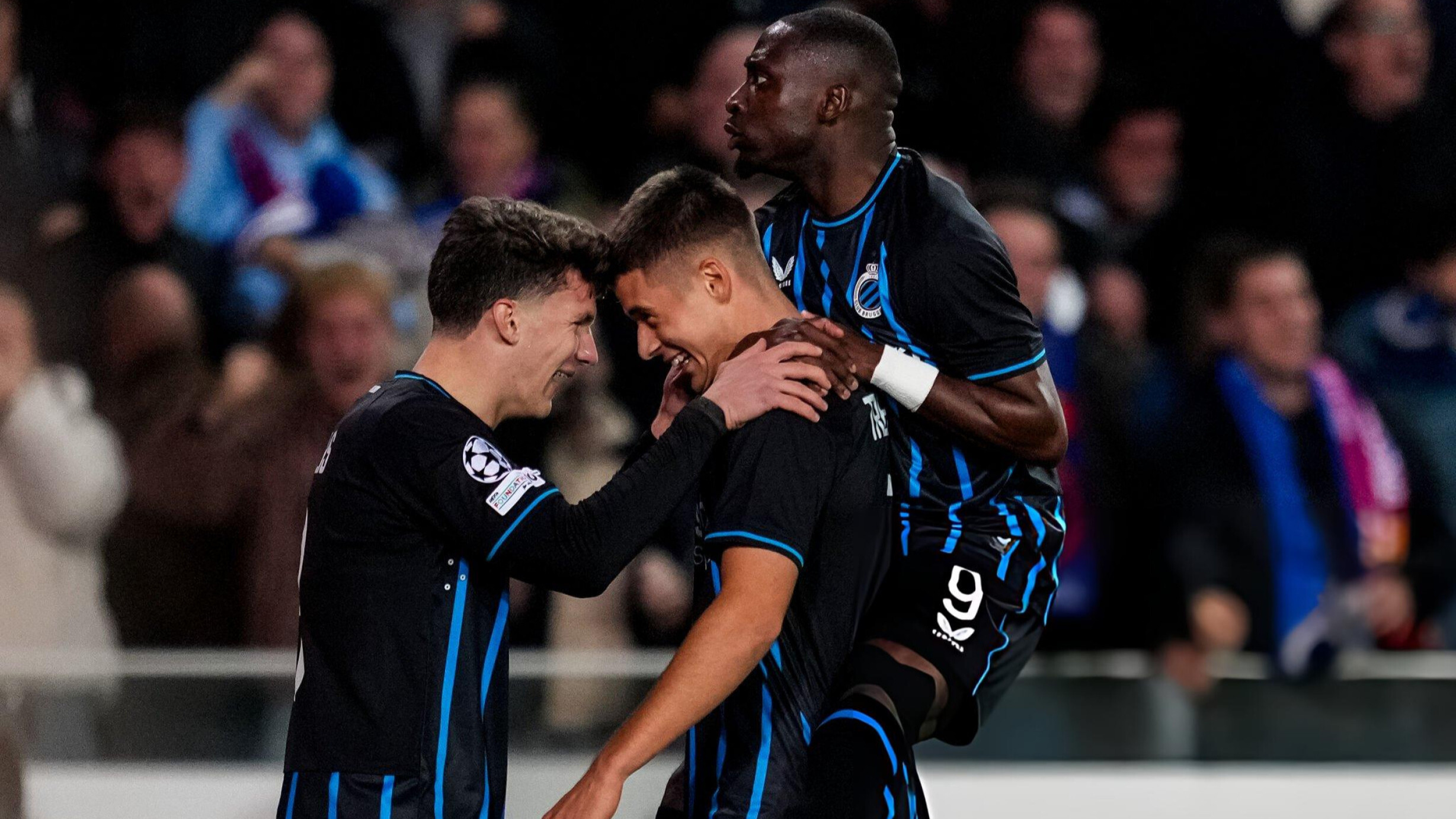 تعادل مثير بين برشلونة وكلوب بروج في دوري أبطال أوروبا